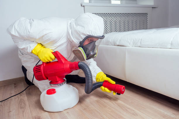 Best Pest Removal Services  in West Liberty, IA
