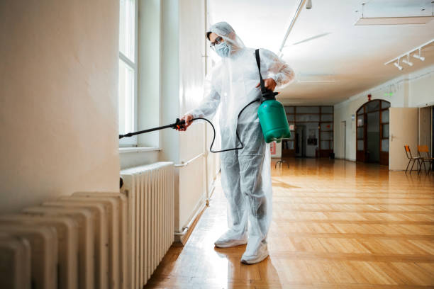 Best Best Pest Control Companies  in West Liberty, IA